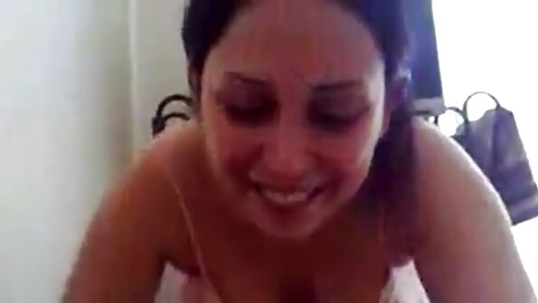 Loira fofa tem um fetiche pervertido vídeo pornô brasileiro os melhores e esse pau foi fundo para encontrá-lo